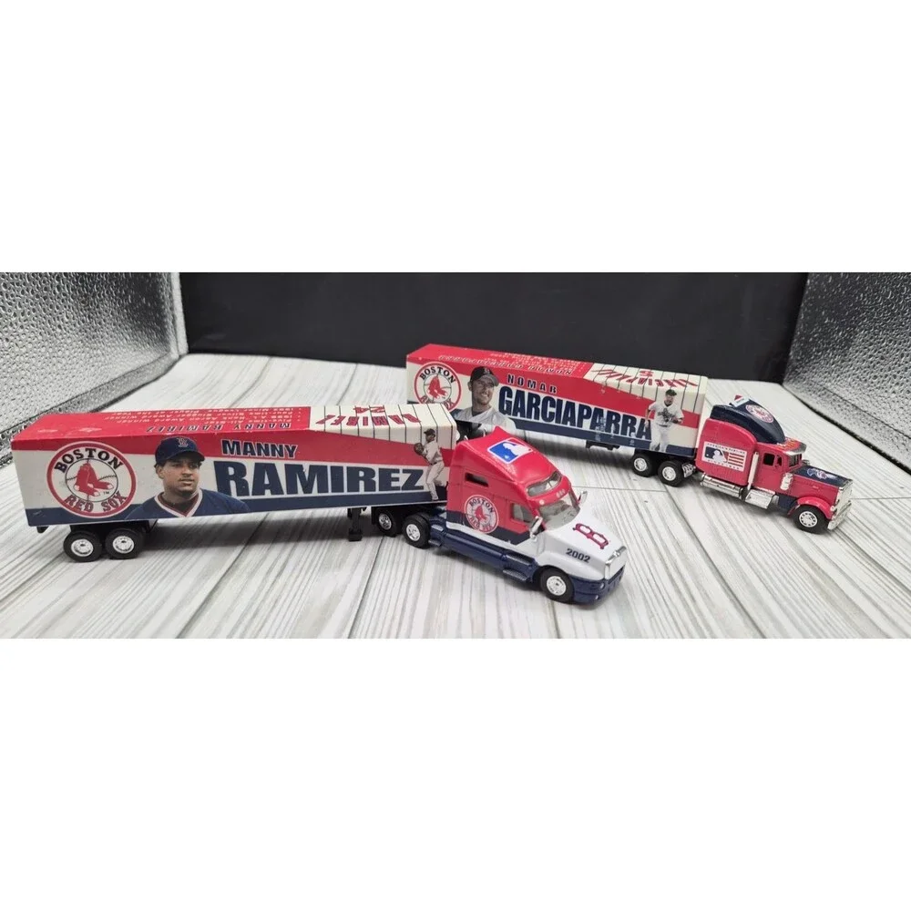 2 Vintage Boston Red Sox Fleer Team Collectibles Nomar Manny Tractor Trailer 1:8